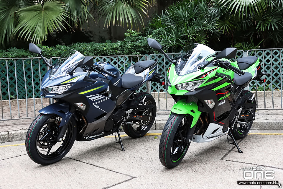 2022 KAWASAKI NINJA400 ABS