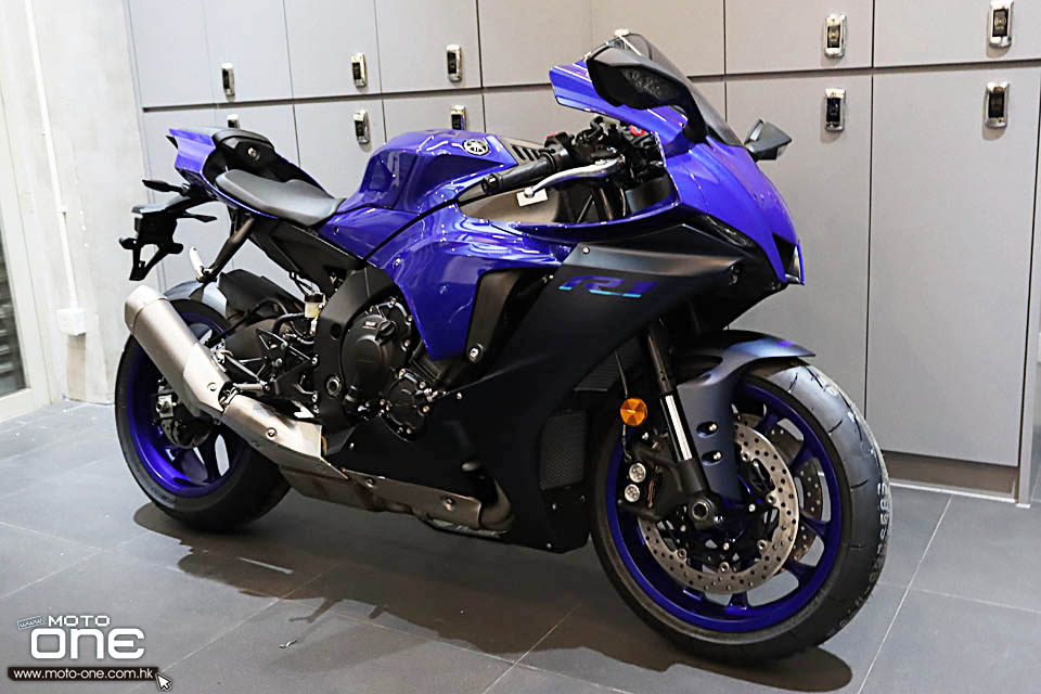 2022 YAMAHA YZF-R1