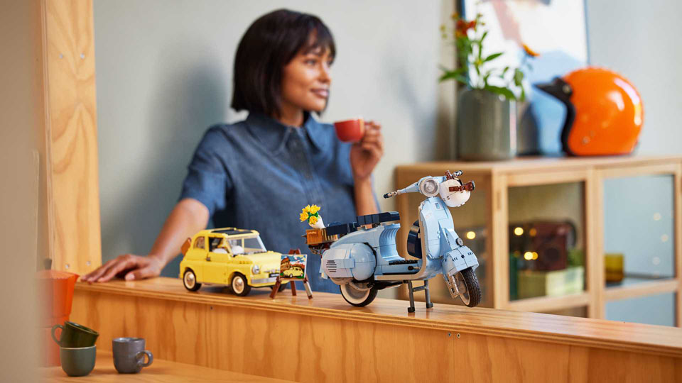 2022 LEGO x Vespa 125 1960s