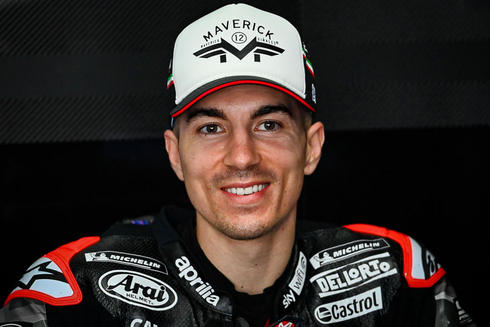 2022 Maverick VINALES Sepang TEST ARAI RX-7X