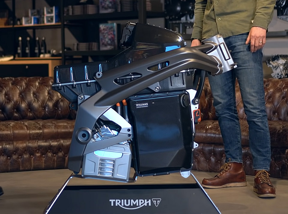 2022_TRIUMPH TE1