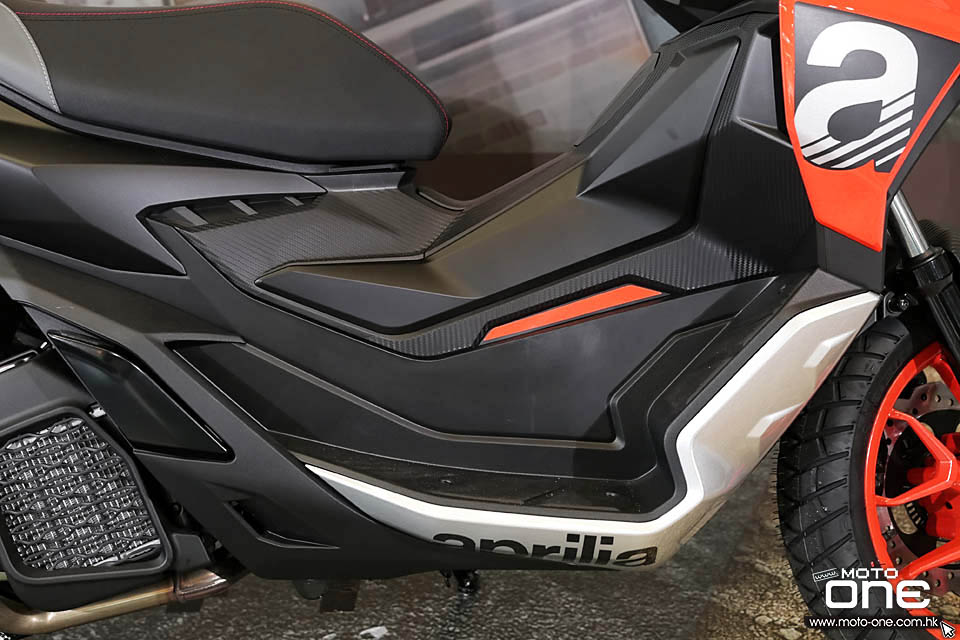 2022 APRILIA SR-GT 200