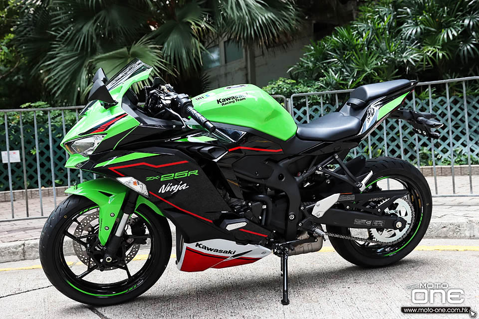 2022 KAWASAKI ZX-25R