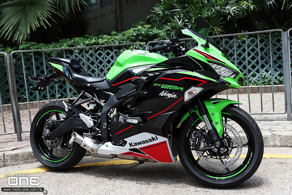 2022 KAWASAKI ZX-25R