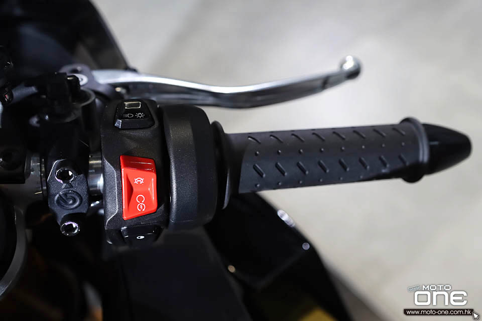 2022 Aprilia RSV4 Factory Ultra Dark