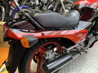 Kawasaki GPZ900R