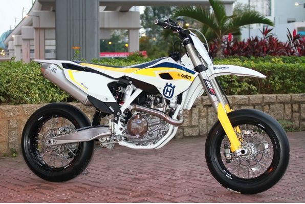 2015 Husqvarna FS 450-純種落場版戰車