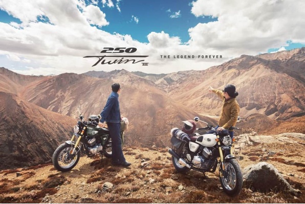 全新2022 GPX Legend 250 Twin III - 前後電鍍鋼線輪框及更多電鍍部件