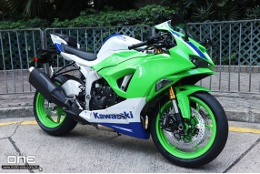 2024 Kawasaki Ninja ZX-6R 40週年版 - 綠白藍經典拉花