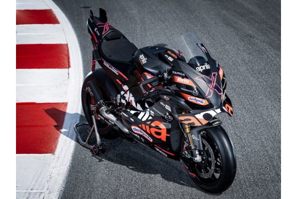 2025 APRILIA RSV4 X-GP-85萬港幣GP級極品(238匹馬力)
