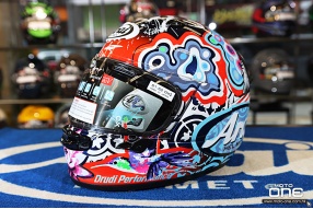 Arai Astro-GX jungle-2 - 叢林、動物、迷幻色彩的巡航型號全面頭盔