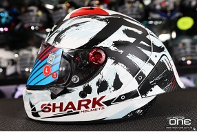 全球最快抵港 SHARK AERON-GP FIM 2 REPLICA ZARCO SIGNATURE 沙高「馬」特別版頂級賽道戰盔