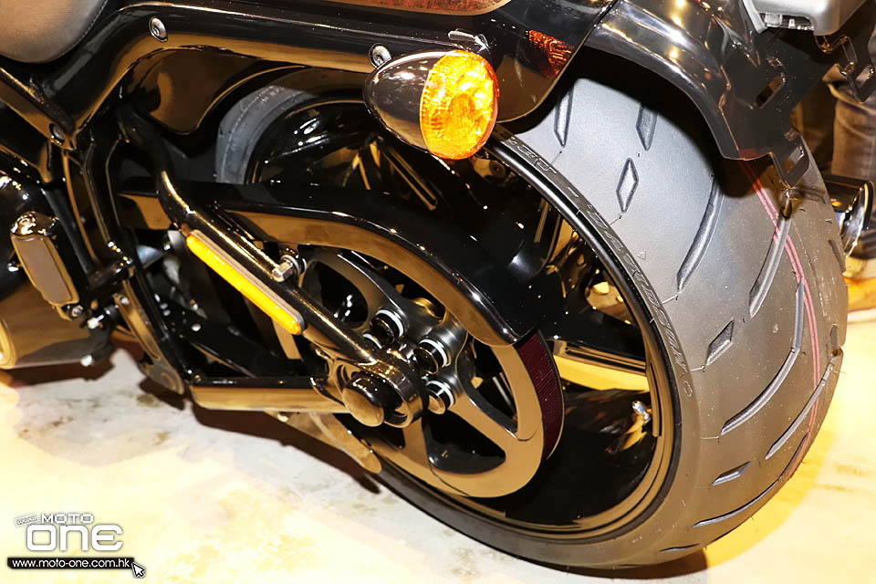 2016 Harley Davidson Gibson Brands CVO Pro Street Breakout
