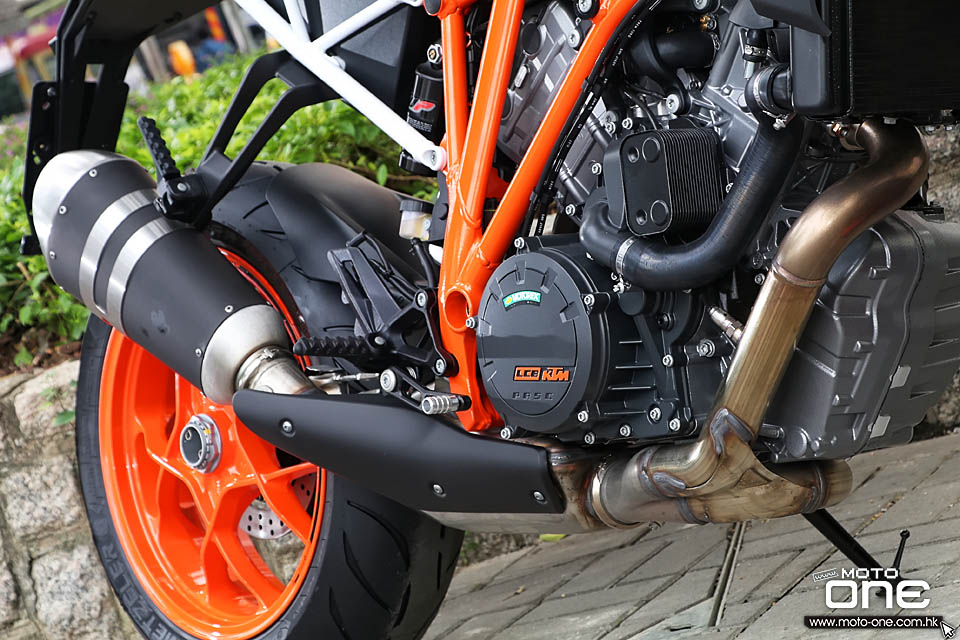 2017 KTM 1290 Super Duke R